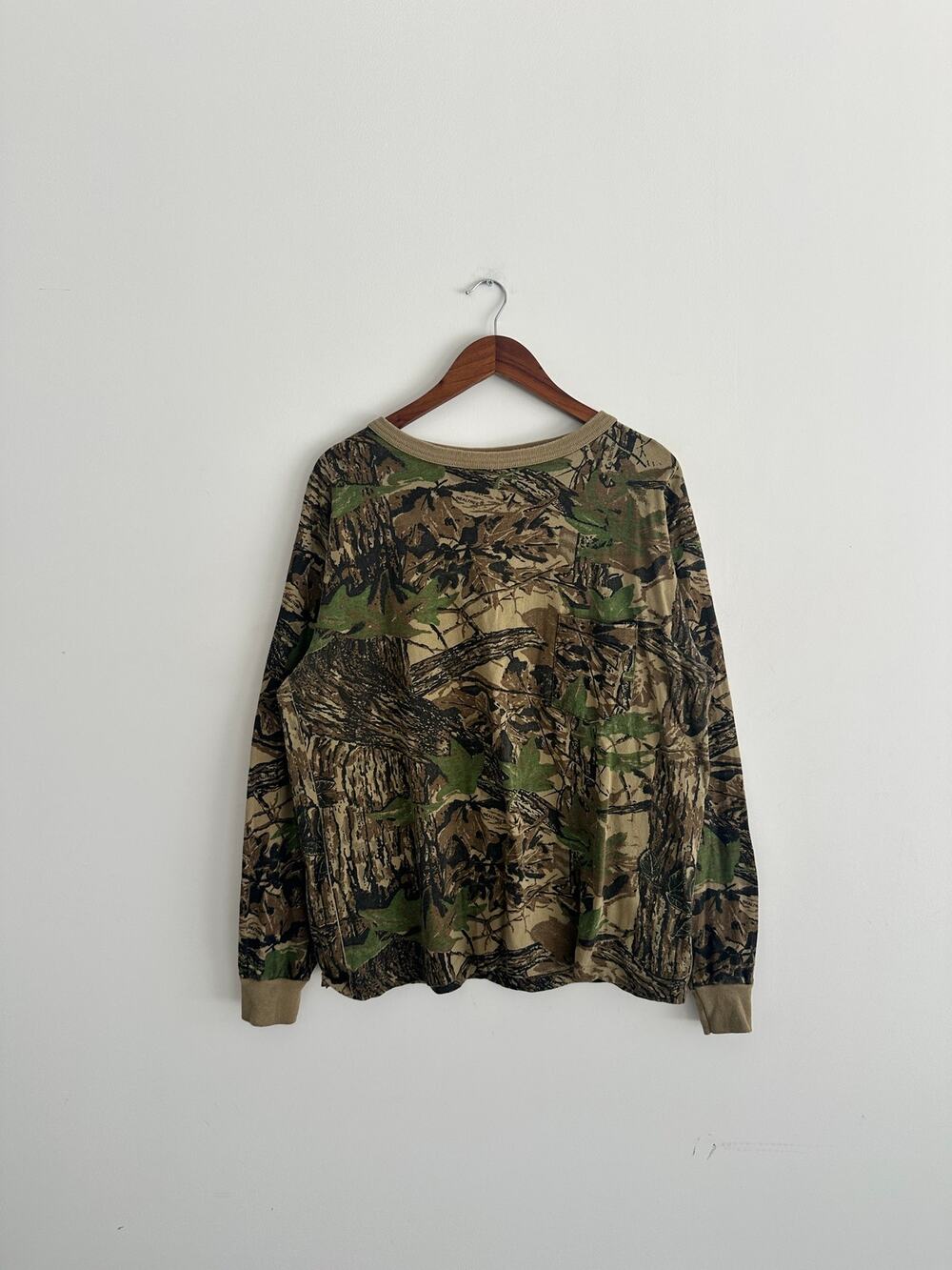 90s Vintage Real Tree Camo Long Sleeve Tee